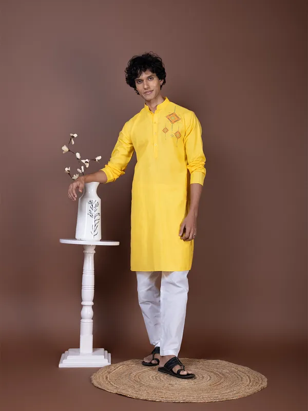 Men_Printed_Yellow_Kurta