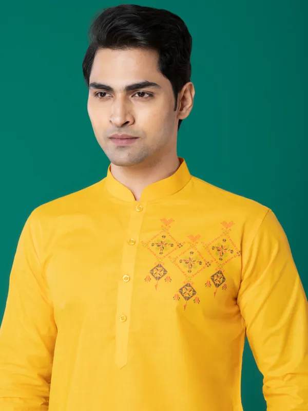 Men_Printed_Yellow_Kurta