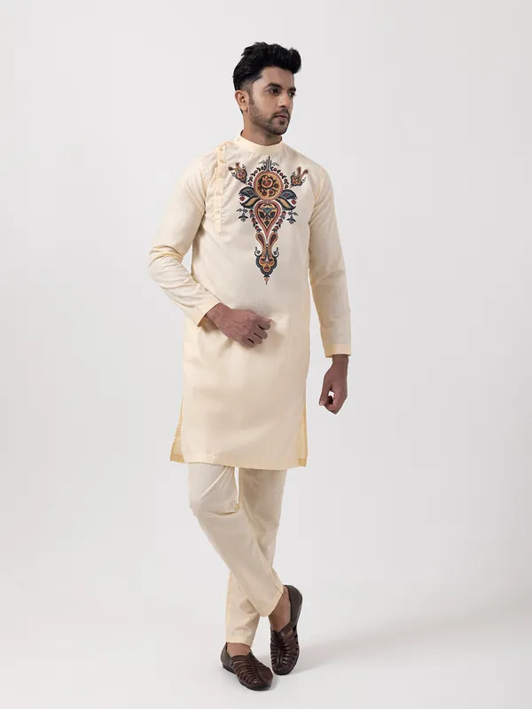 Men_Printed_Beige_Kurta