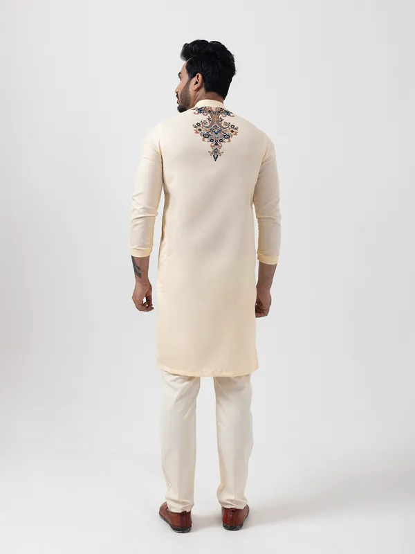 Men_Printed_Beige_Kurta