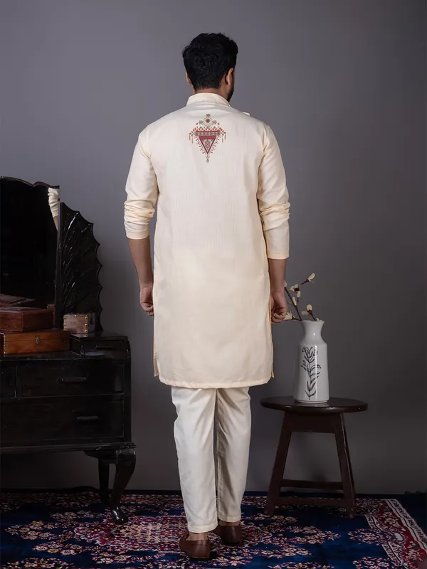 Men_Printed_Beige_Kurta