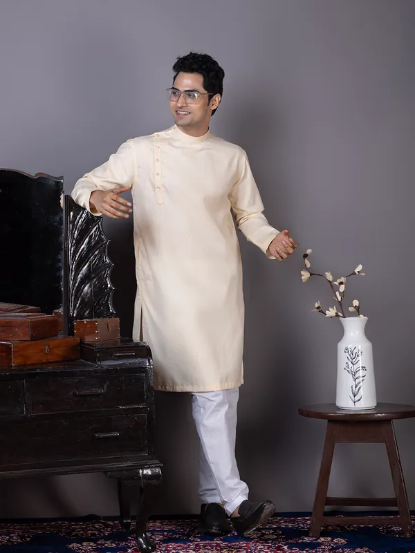 Men_Beige_Kurta