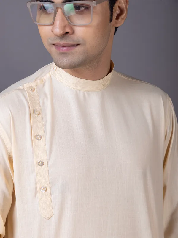 Men_Beige_Kurta
