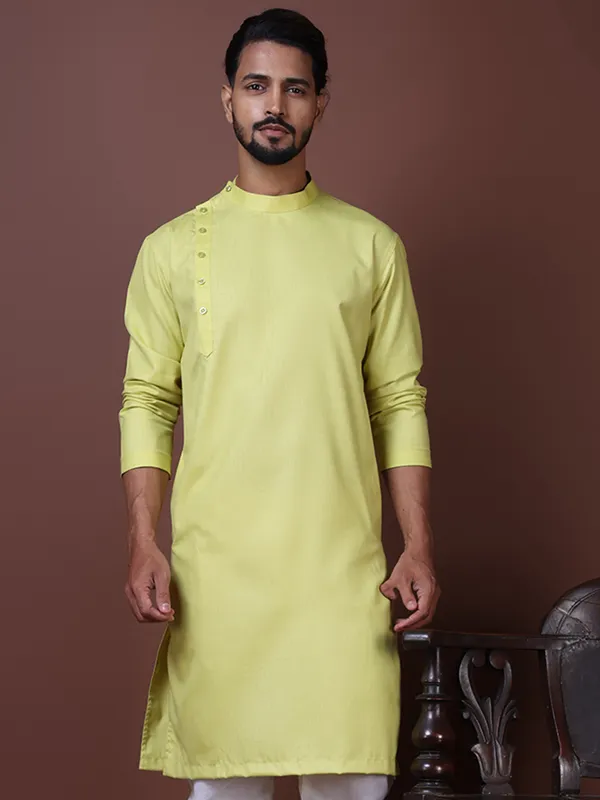 Men_Olive-Green_Kurta