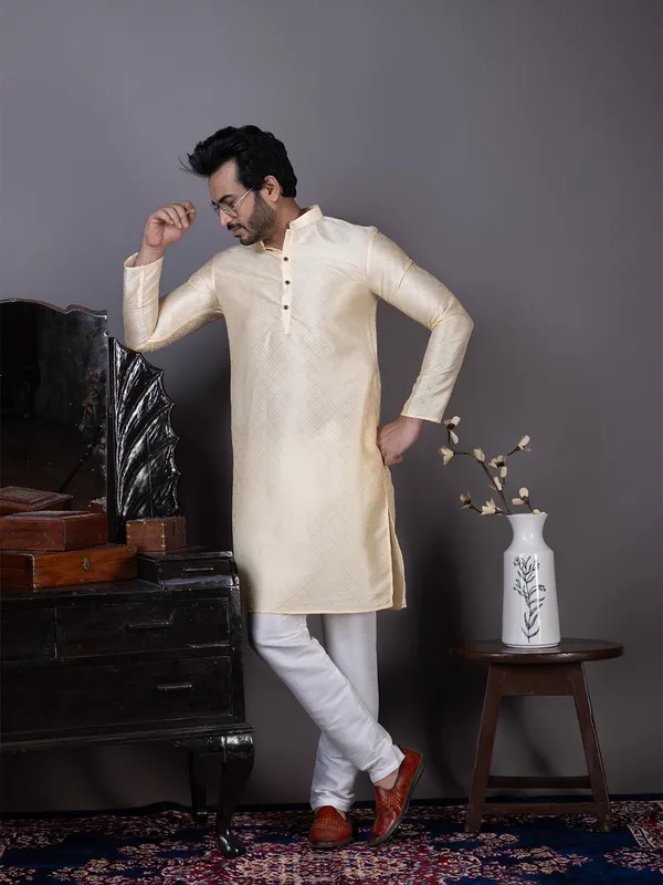 Men_Jacquard_Printed_Beige_Kurta