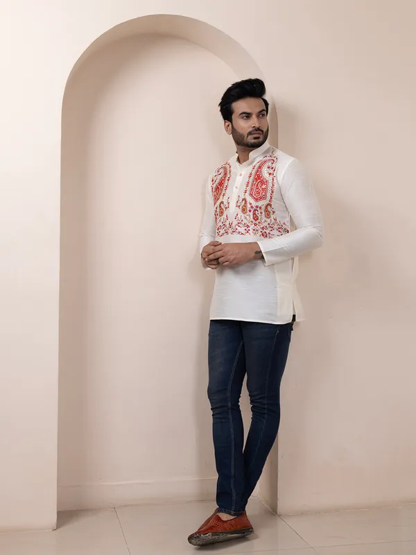 Mens_White_Art_Silk_Printed_Short_Kurta