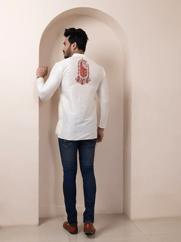 Mens_White_Art_Silk_Printed_Short_Kurta