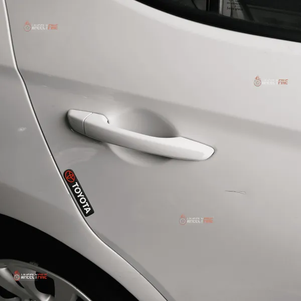 Wheelyfine_Silicon_Car_Door_Edge_Guard_(Black,_Pack_of_4,_Universal_For_Car)_For_Toyota_Cars