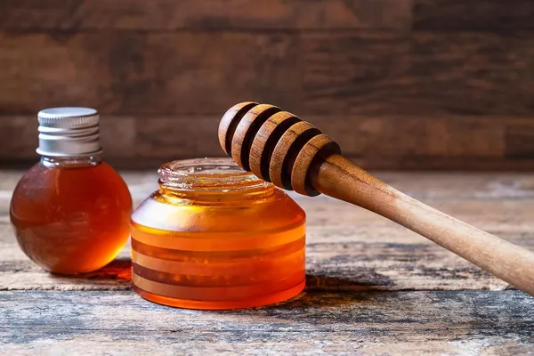 Ginger_Honey_500_Gram_Natural_Organic_And_Pure_Honey_No_Added_Sugar_Rich_In_Vitamins_And_Mineral