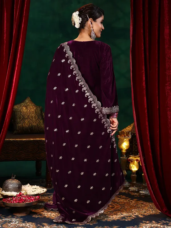 Maroon_Premium_Velvet_3-Piece_Kurta_Set_With_Dupatta_&_Pant_Suitable_for_Girls_and_Women