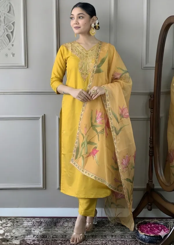 Stylish_Mustard_Kurta_Set_with_Elegant_Dupatta_for_Festive_&_Party_Wear