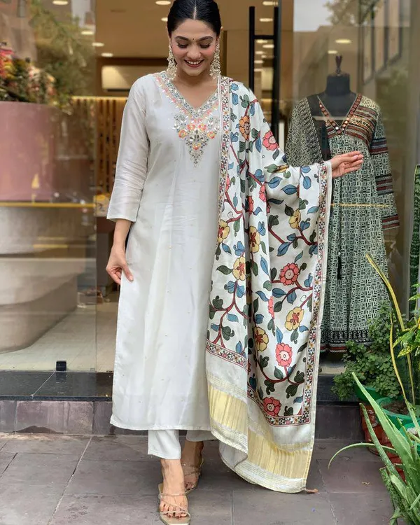 Off_White_Premium_Chanderi_Embroidered_3-Piece_Kurta_Set_With_Dupatta_&_Pant_Suitable_for_Girls_and_Women