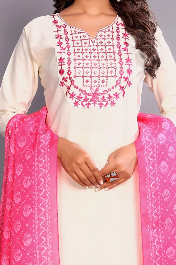 Premium_Off-White_Embroidered_Kurta_Set_with_Soft_Pink_Dupatta_for_Women