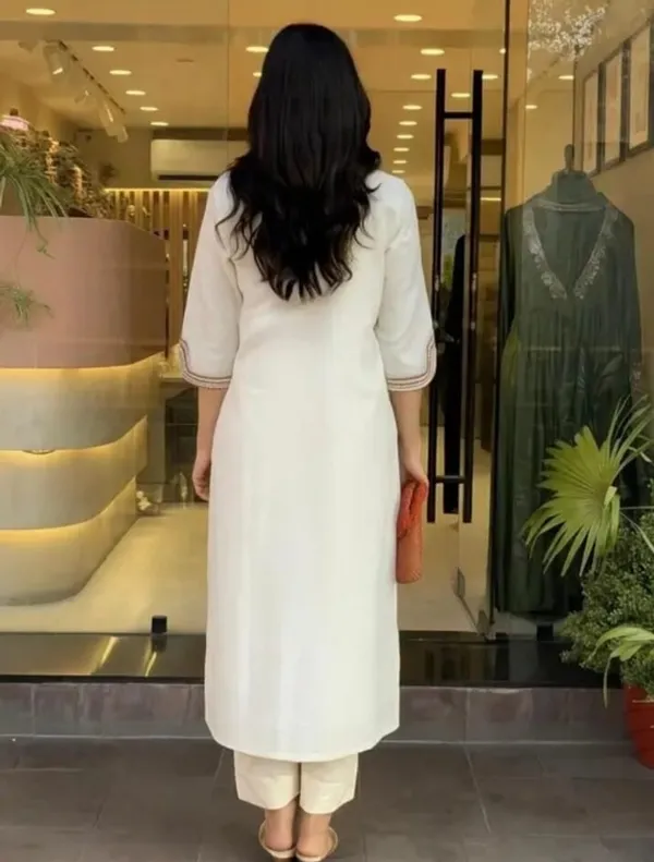 Embroidered_White_Kurti_with_Pants_For_Girls_and_Women