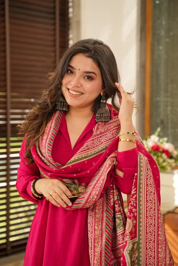 Rani_Pink_Kurta_Set_with_Printed_Dupatta_|_Festive_Ethnic_Wear_Suit_|_Traditional_Indian_Kurti_Set_for_Parties,_Wedding_and_Daily_Wear
