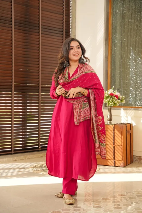 Rani_Pink_Kurta_Set_with_Printed_Dupatta_|_Festive_Ethnic_Wear_Suit_|_Traditional_Indian_Kurti_Set_for_Parties,_Wedding_and_Daily_Wear