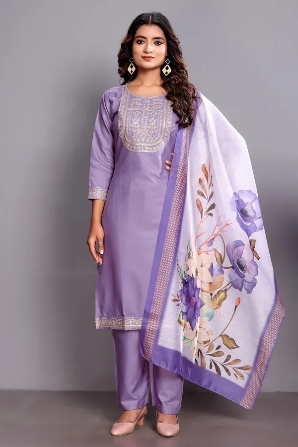 Lavender_Embroidered_Traditional_Kurta_Set_with_Soft_Floral_Dupatta_for_Girls_and_Women