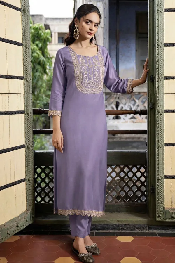 Women_Embroidered_Art_Silk_A-Line_Lavender_Kurti