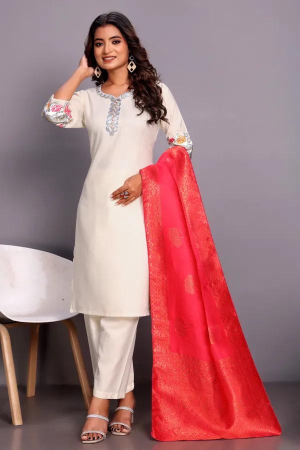 Breathable_100%_Cotton_Off-White_Summer_Kurta_Pant_Set_with_Soft_Floral_Dupatta