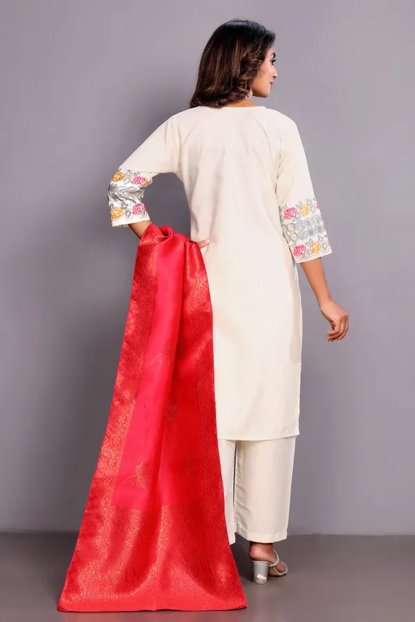 Breathable_100%_Cotton_Off-White_Summer_Kurta_Pant_Set_with_Soft_Floral_Dupatta