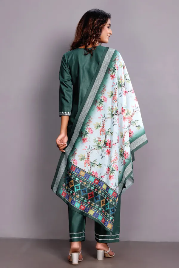 Green_Embroidered_Traditional_Kurta_Set_with_Soft_Floral_Dupatta_for_Girls_and_Women
