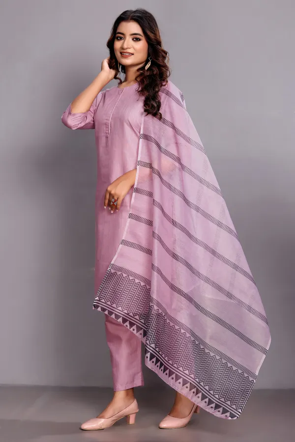 Light_Pink_Embellished_Traditional_Kurta_Set_with_Soft_Printed_Dupatta_for_Girls_and_Women