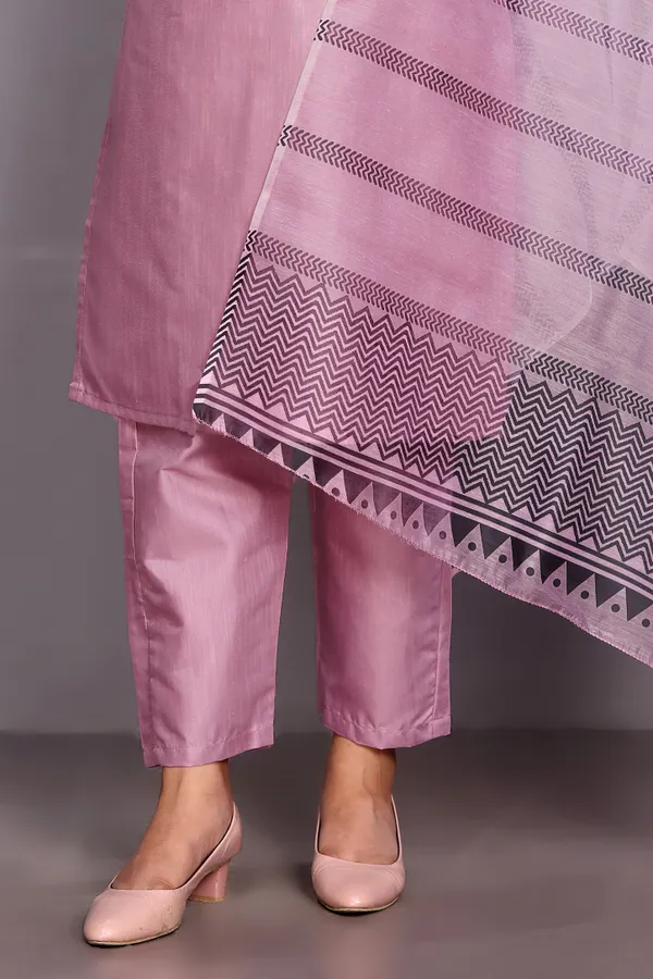 Light_Pink_Embellished_Traditional_Kurta_Set_with_Soft_Printed_Dupatta_for_Girls_and_Women