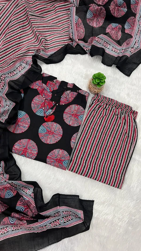 Pure_Heavy_Cotton_Kurti_Pant_Dupatta_Set