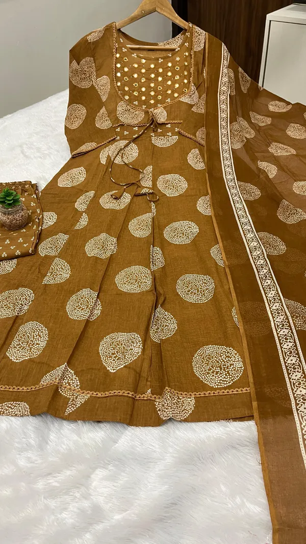 Mirror_Work_Anarkali_Set