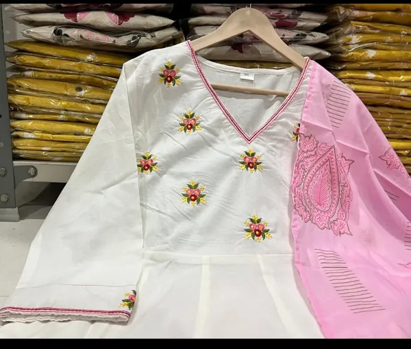 Anarkali_Pant_Dupatta_Set