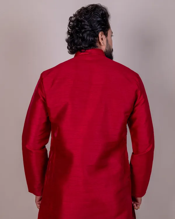Maroon_Premium_&_Elegant_Kurta_Set_For_Men
