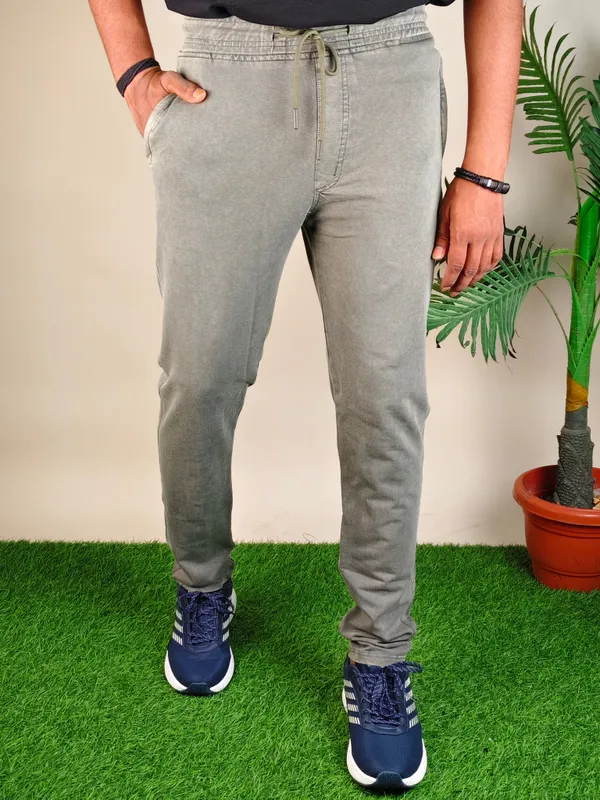 Pista_Sulphur_Plain_Stylish_&_Comfortable_Trackpant_For_Men