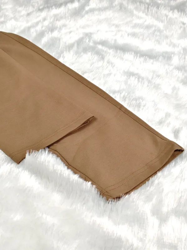 Brown_Solid_Premium_&_Elegant_Quality_&_Lycra_Trackpants_For_Men