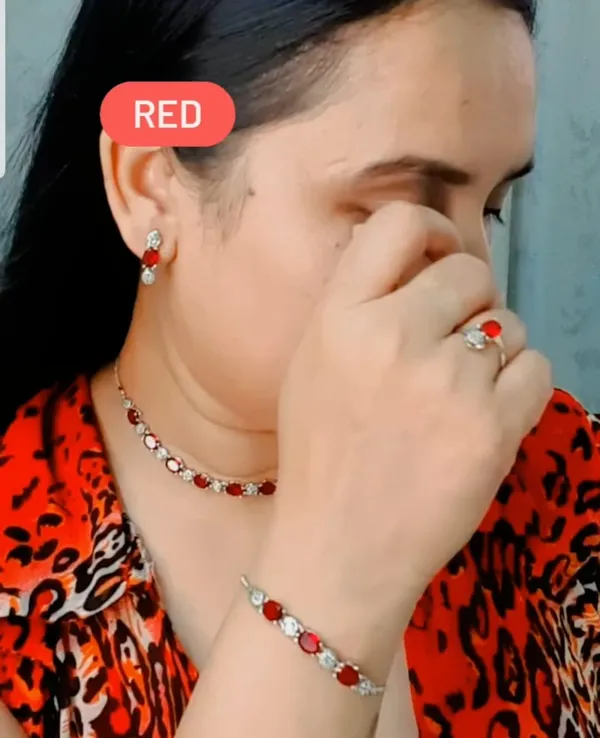 Red_Elegant_Design_Necklace_Set_For_Women