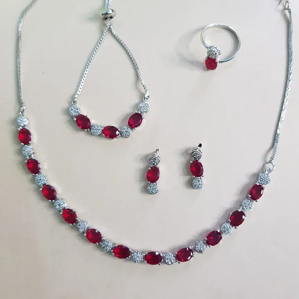Red_Elegant_Design_Necklace_Set_For_Women