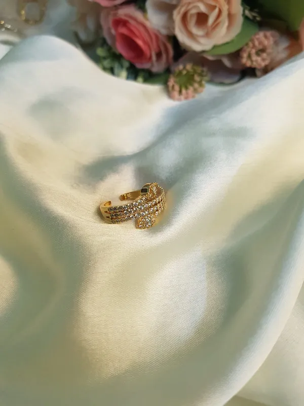 Gold_Plated_Elegant_Design_Fashionable_Diamond_Ring_For_Women
