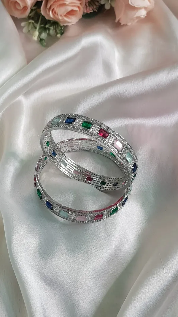 Silver_Broad_Multi_Bangles