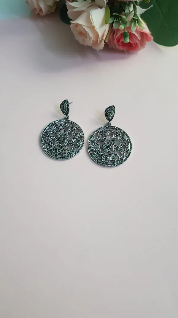 Fashion_Black_Silver_Dangles