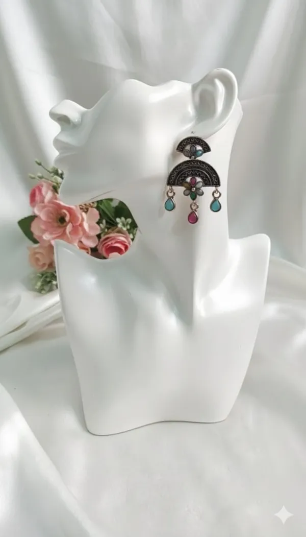 Oxidised_Semi_Round_Multi_Earing