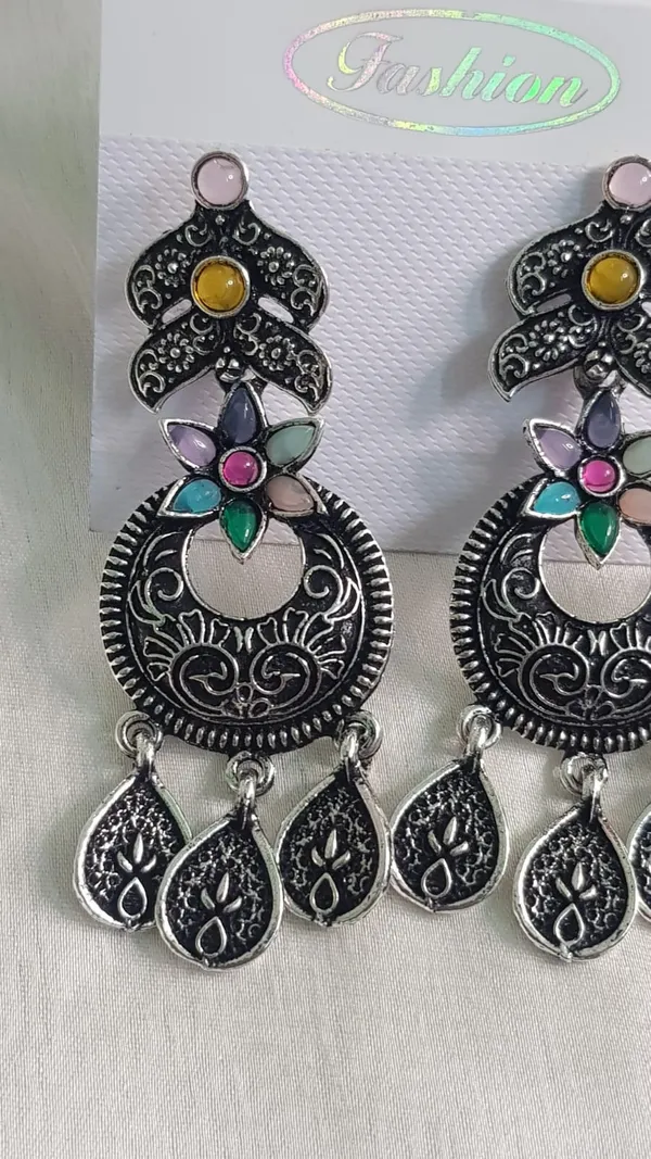 Oxidised_Round_Multi_Dangle