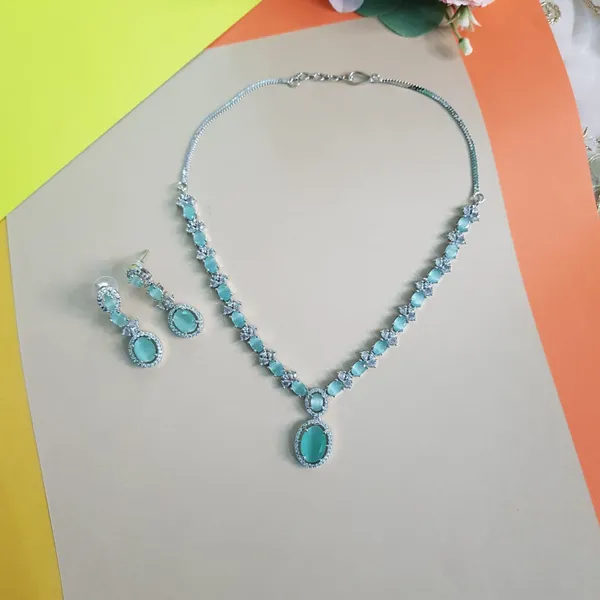 Mint_Green_Elegant_Design_AD_Necklace_For_Women
