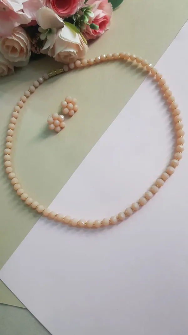 Peach_Beads_Necklace
