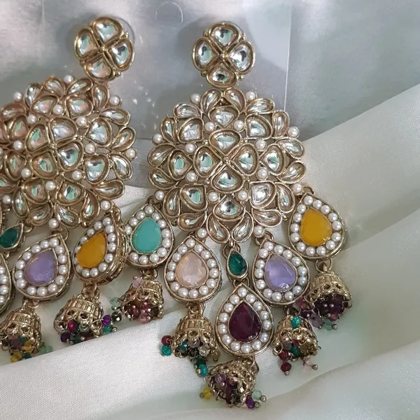 Multicolor_Elegant_Design_Bali_Earrings_For_Women