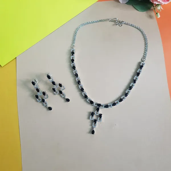 Black_Elegant_Design_Cubic_AD_Necklace_Set_For_Women