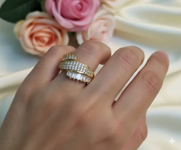 Gold_Plated_Elegant_Design_Ring_For_Women