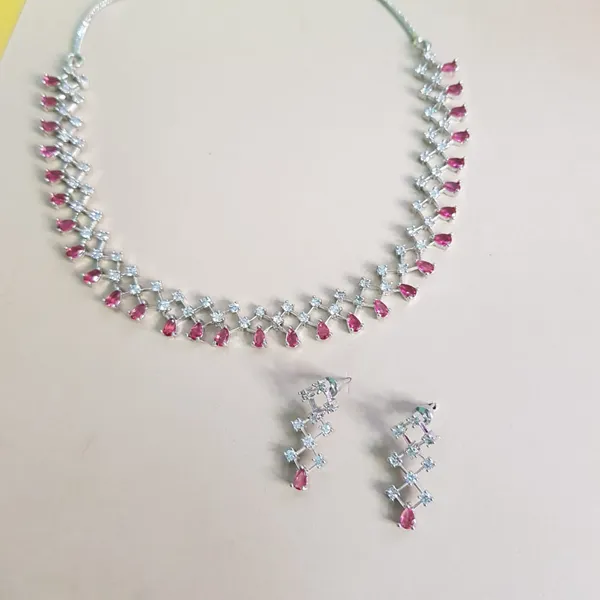 Red_Elegant_Design_AD_Necklace_Set_For_Women