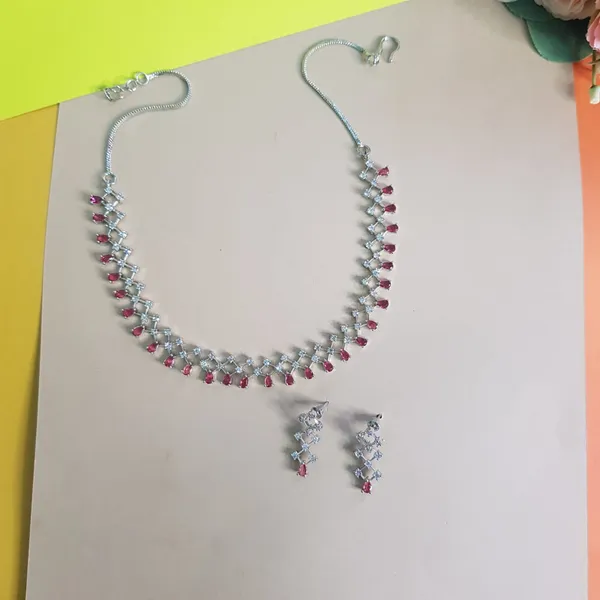 Red_Elegant_Design_AD_Necklace_Set_For_Women
