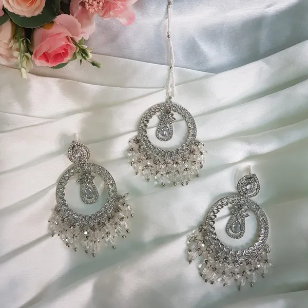 Silver_Elegant_Design_Mangtika_Set_For_Women