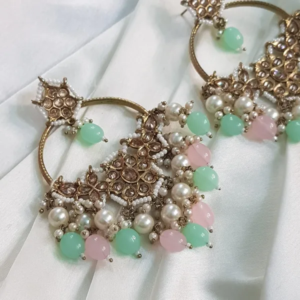 Green_Elegant_Design_Chandbali_Earrings_For_Women