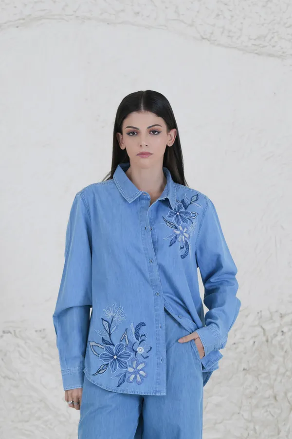 LILY_SHIRT_(LIGHT_WASH)